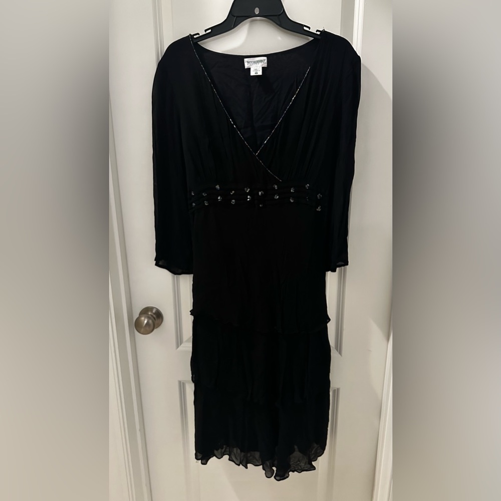 Dressy Holiday Motherhood Black Maternity Dress size L 100% Rayon Ties in back